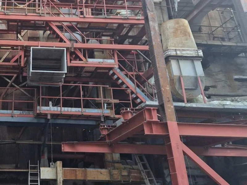 Проектиране на окачване на вентилатор ZVVZ RSB 710 45kWe на кота+4.60 на стоманената носеща конструкция (каркас) на котел ст.№5 в Топлофикация Русе ЕАД